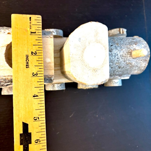 Handmade Log Truck Tea Light Candle Decor Decorate Different Seasons Holidays - Picture 9 of 15